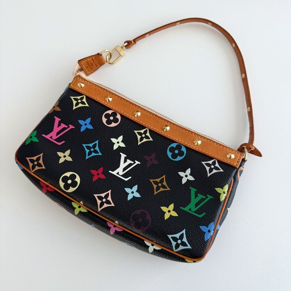 🩷SOLD!🩷 Louis Vuitton Murakami Multicolor Pochette Accessoires - Black